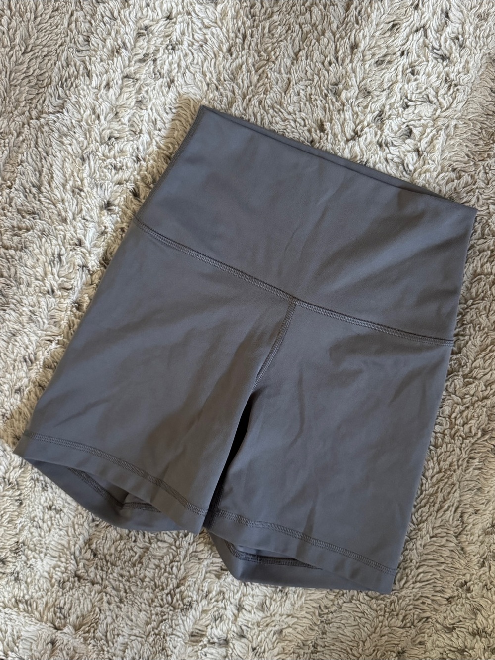 Yogalicious High-Waist Bike Shorts - Gray